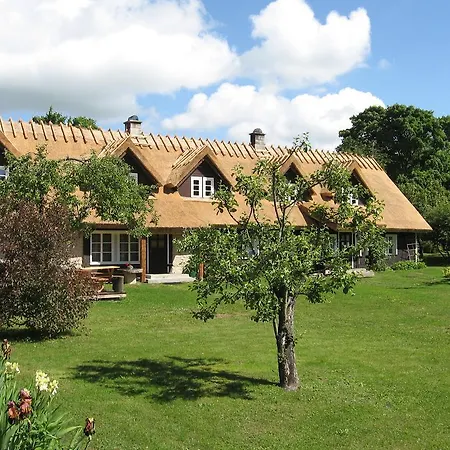 Jurna Recreation Farm * Upa