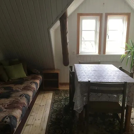 Jurna Recreation Farm Vakantiehuis Upa