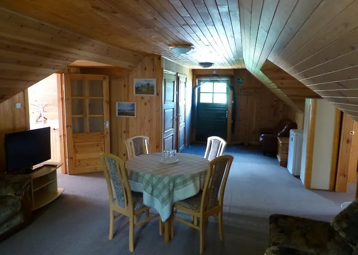 Dom wakacyjny Jurna Recreation Farm Upa