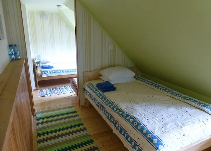 Vakantiehuis Jurna Recreation Farm Upa